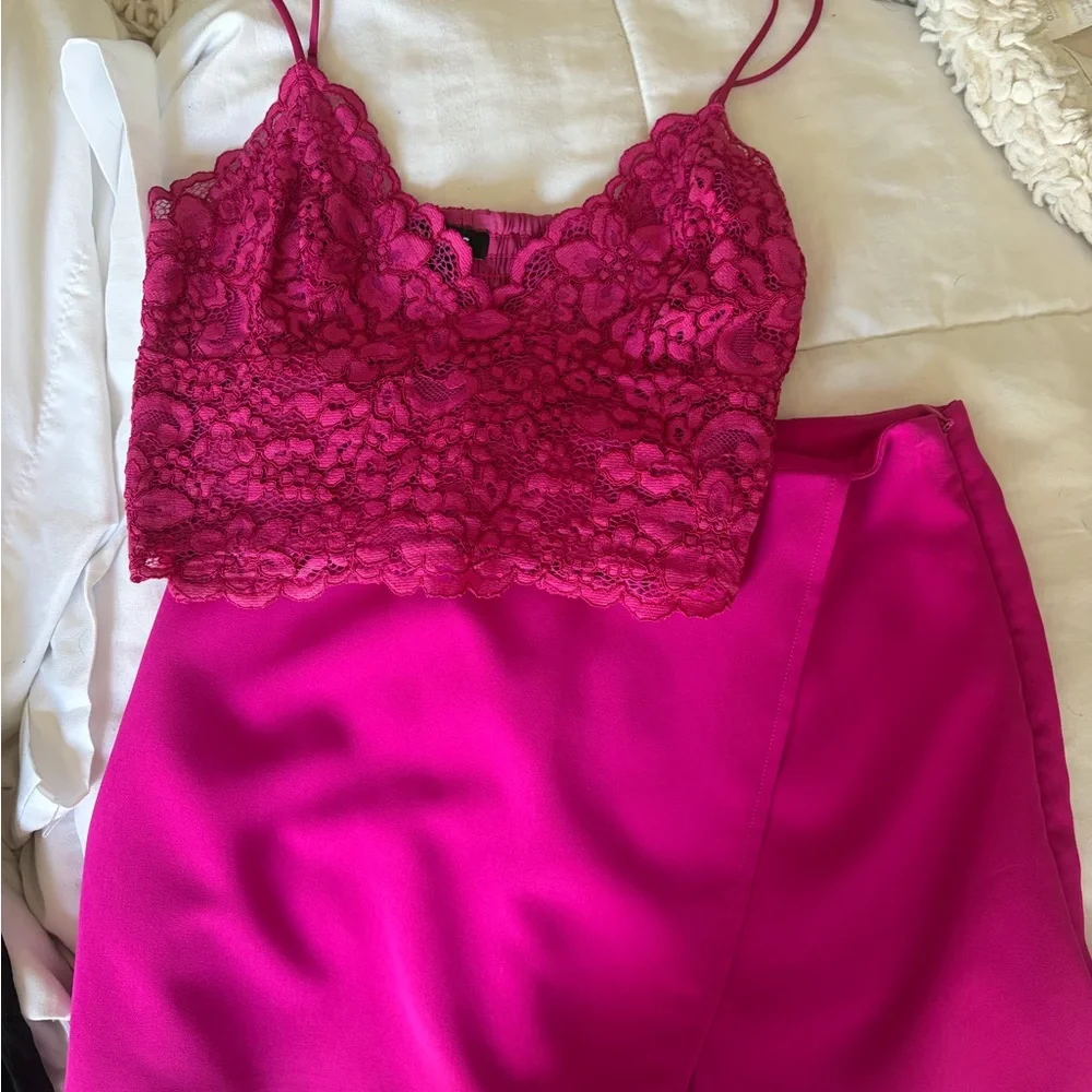 Express Editor Fuchsia Two-Piece Set - Picture 5 of 7